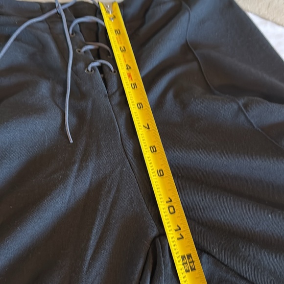 Spirit Women’s Bell Bottoms Black Pants Embroidery On Hem Large - Picture 14 of 14